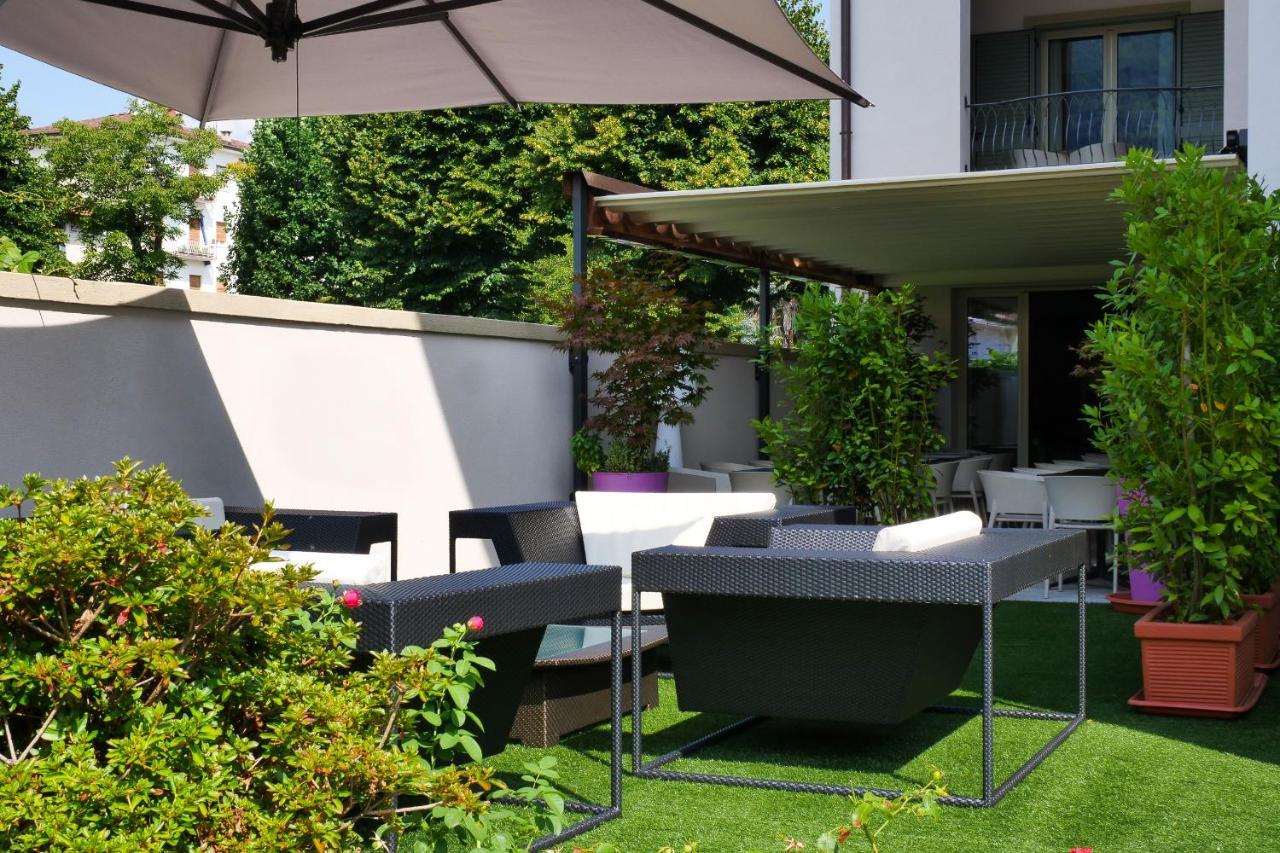 Hotel Al Campanile - Luxury Suites & Apartments Baveno Exterior foto